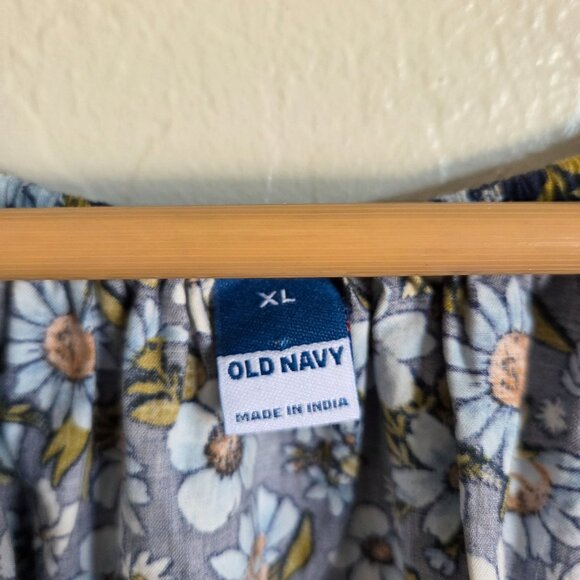 Old Navy Puff Sleeve Smocked VNeck Peplum Top Blue Floral XL Cottage Prairie NEW - Picture 2 of 10